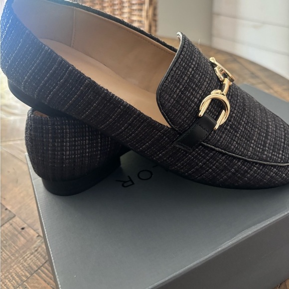 Ann Taylor NWT Chain Bit Straw Loafer-Size 8 - Picture 8 of 14